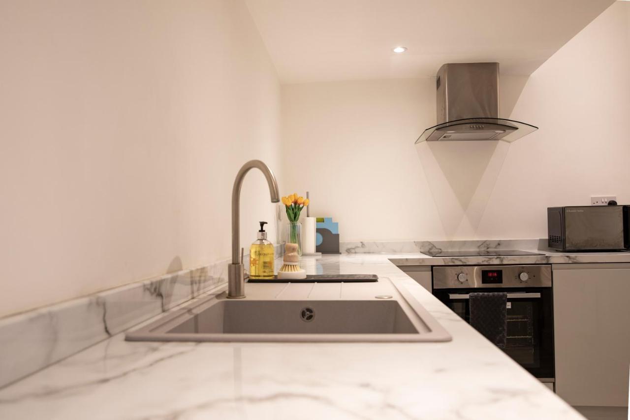 #5 Grimston St Apartment Near Hull New Theatre And Connexin Live 킹스턴어폰헐 외부 사진